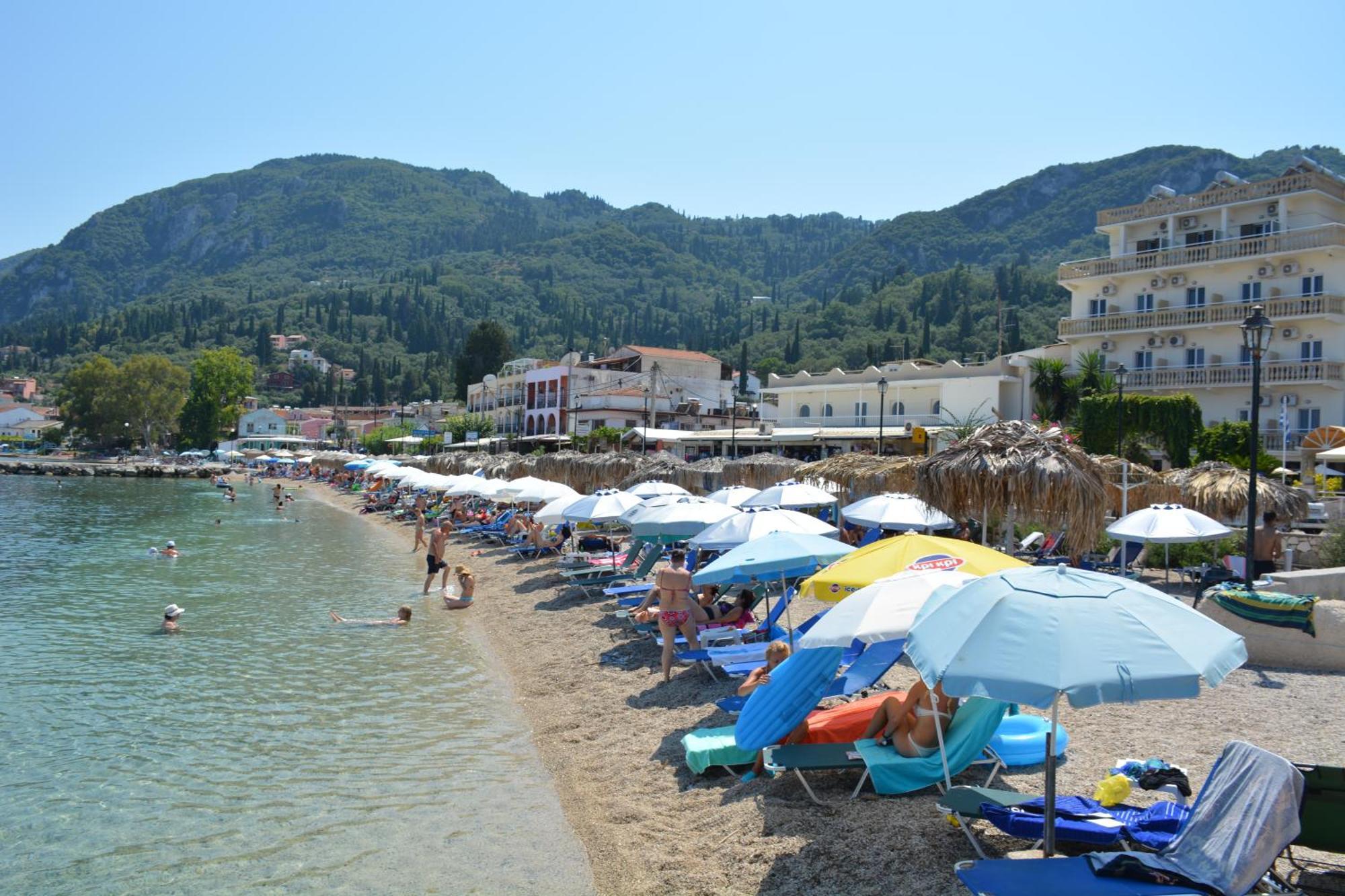 Potamaki Beach Hotel Benitses (Corfu) Exterior foto